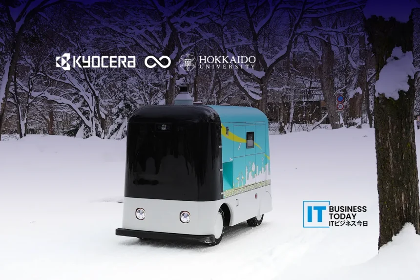 Japan's first joint development of medium-speed_ medium-sized automated delivery robot capable of running on snow; successful test run on semi-public roads