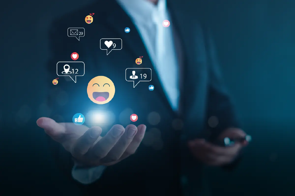 AI-Powered Seasonal CX: How Brands Keep Customers Engaged from the Holidays to the New Year